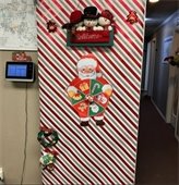 Wrapped Stripes with Santa Game